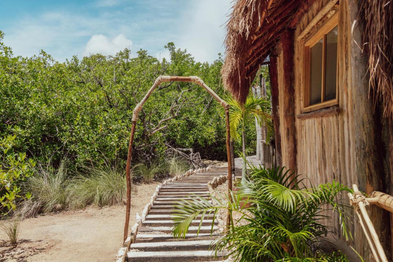 Yaxchen Tulum Cabanas & Cenote Exterior photo